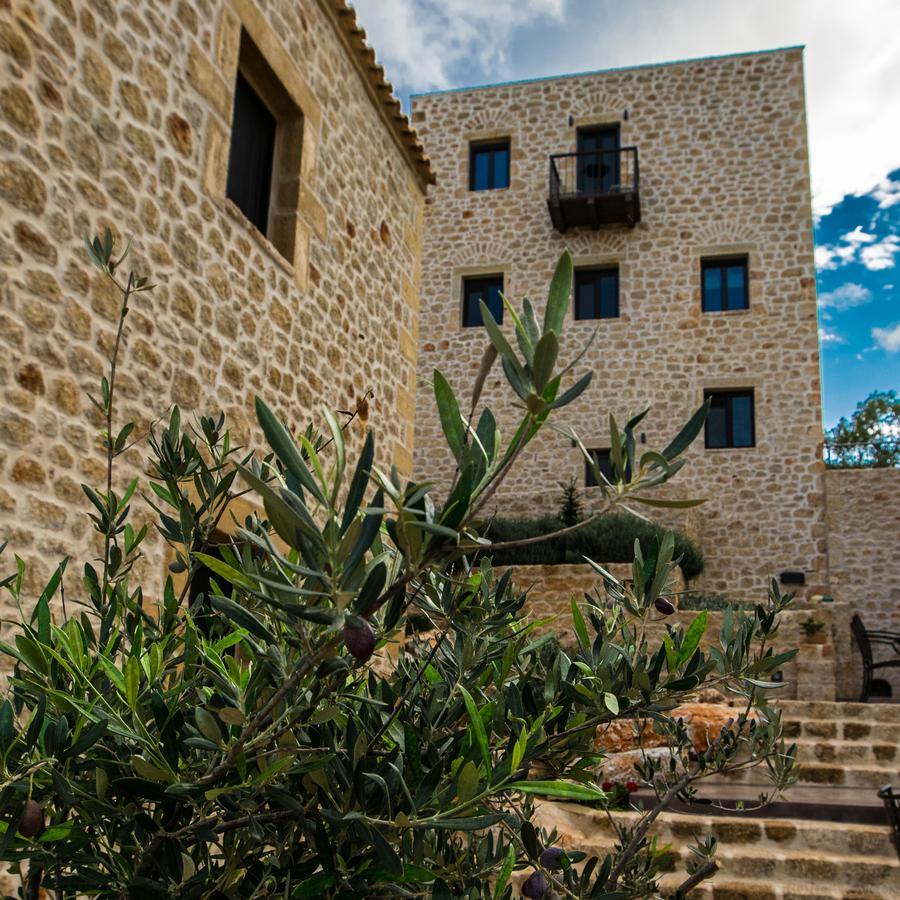 Alistos Hotel Githio Exterior foto